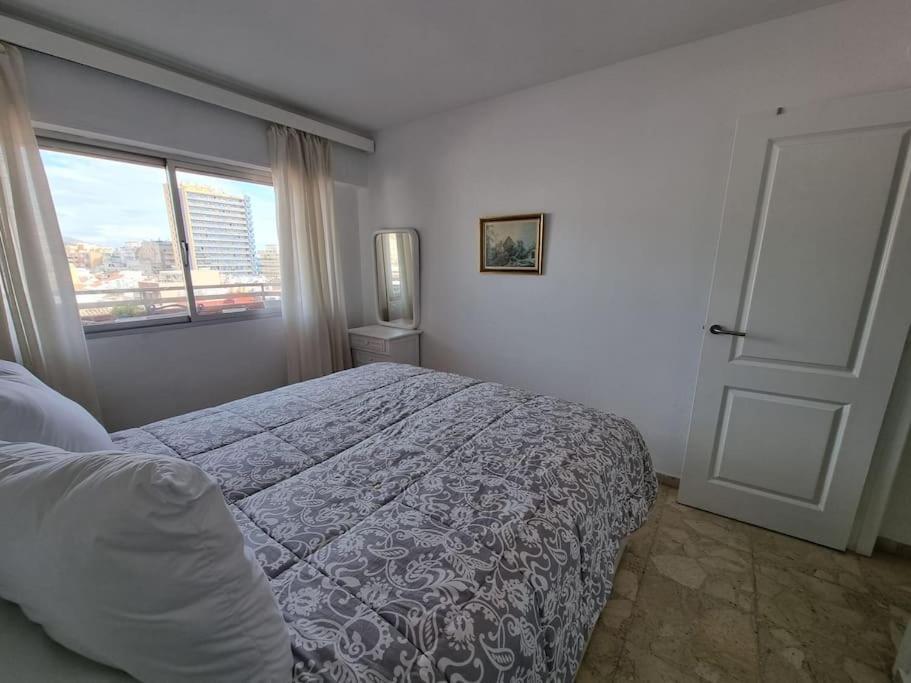 Apartamento En Playa De Los Boliches 丰希罗拉 外观 照片